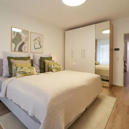 Bg Living & Hosting - Stilvolle Im Zentrum Von - 2 Schlafzimmer, Netflix, Waschmaschine, Bis 4 Personen Apartamento