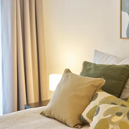 Bg Living & Hosting - Stilvolle Im Zentrum Von - 2 Schlafzimmer, Netflix, Waschmaschine, Bis 4 Personen Lejlighed