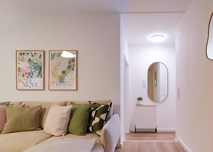 Bg Living & Hosting - Stilvolle Im Zentrum Von - 2 Schlafzimmer, Netflix, Waschmaschine, Bis 4 Personen * Виттлих