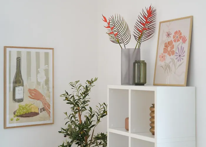 Bg Living & Hosting - Stilvolle Im Zentrum Von - 2 Schlafzimmer, Netflix, Waschmaschine, Bis 4 Personen דירה