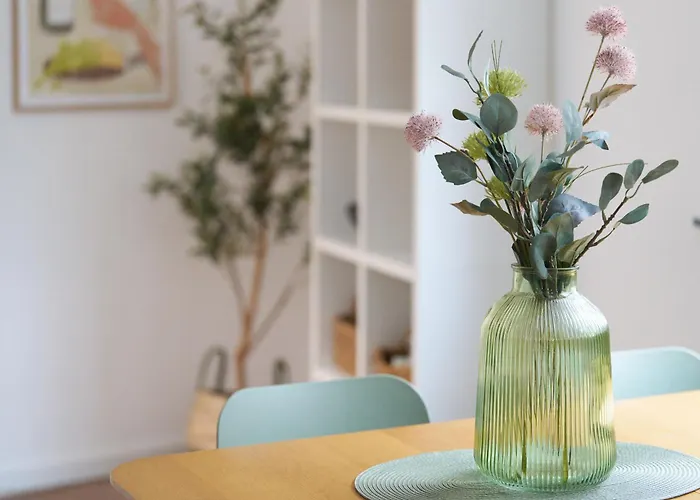 Bg Living & Hosting - Stilvolle Im Zentrum Von - 2 Schlafzimmer, Netflix, Waschmaschine, Bis 4 Personen Апартаменты